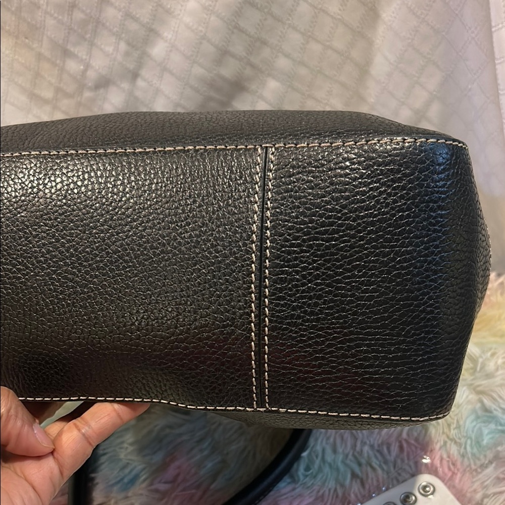 Kate Spade Black and Green Shoulder Bag with Wallet & Free Sunglasses& Bracelet - Picture 13 of 15